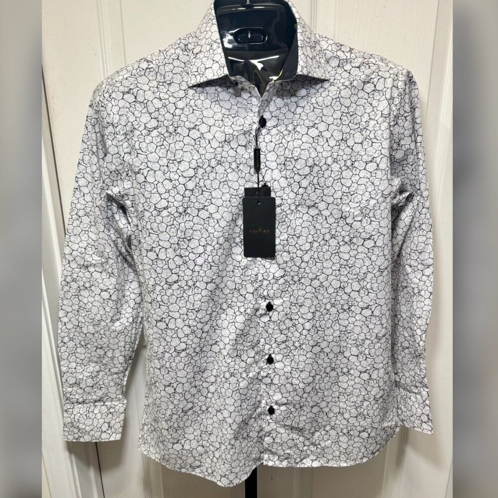 Bertigo Ramiro - Medium (BRAND NEW)